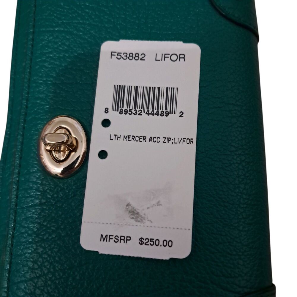 Coach Green Leather Wallet with Silver Hardware - Picture 3 of 16